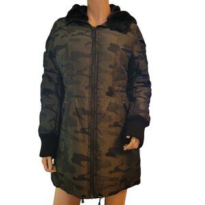 DKNY Down Jacket Womens‎ Small Quilted Puff Feather Parka Coat Zip Camo Fur Hood